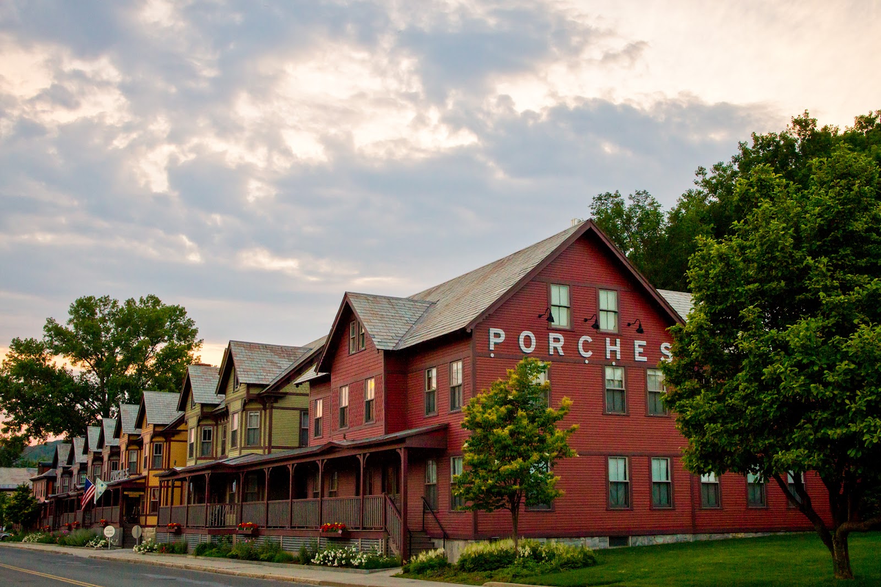 The Porches Inn at MASS MoCA