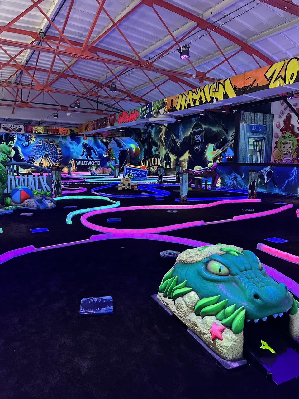 Mini golf The Mayhem Zone