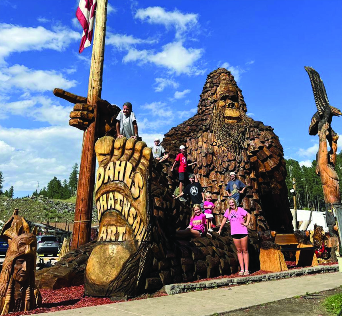 Dahl's Chainsaw Art on Explore The Black Hills