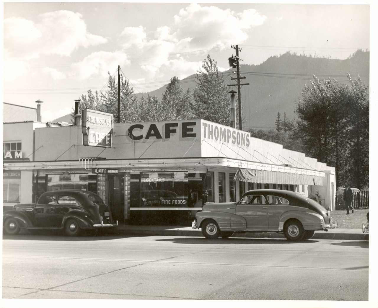 Thompson's / Mart-T / Twede's Cafe on A Walk Through North Bend's Past