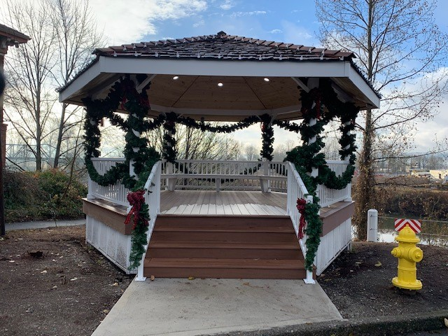 Riverfront Gazebo on Downtown Snohomish Directory