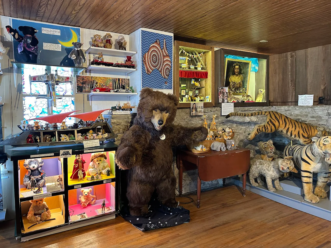 The Den of Marbletown